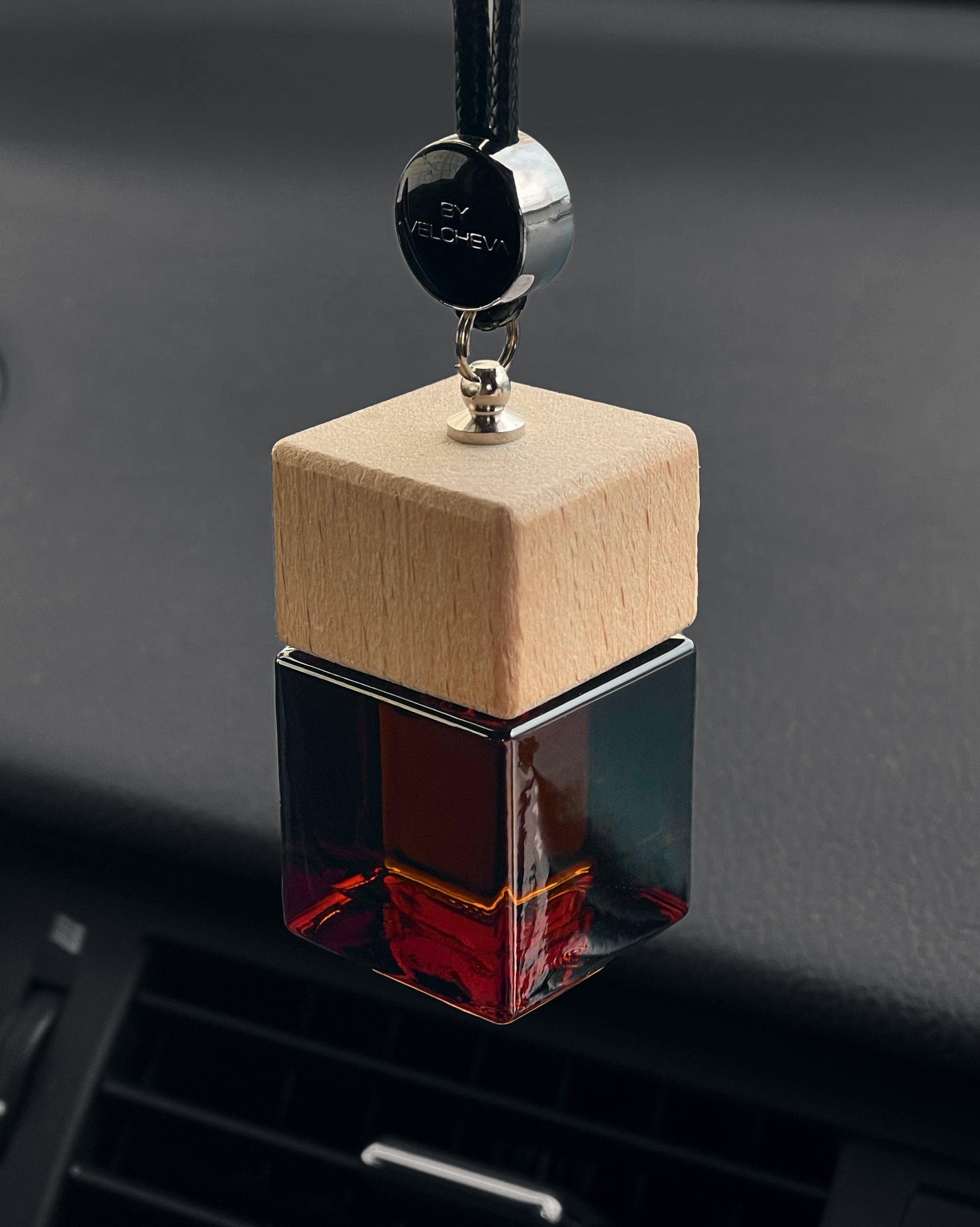 Perfumy do samochodu