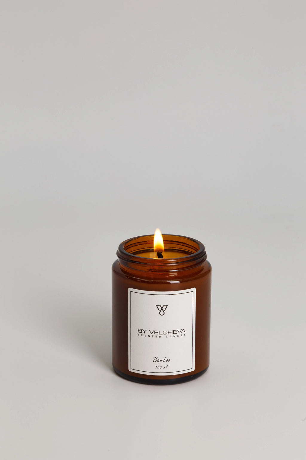 BAMBOO – świeca zapachowa Świece zapachowe 160 ml – By Velcheva