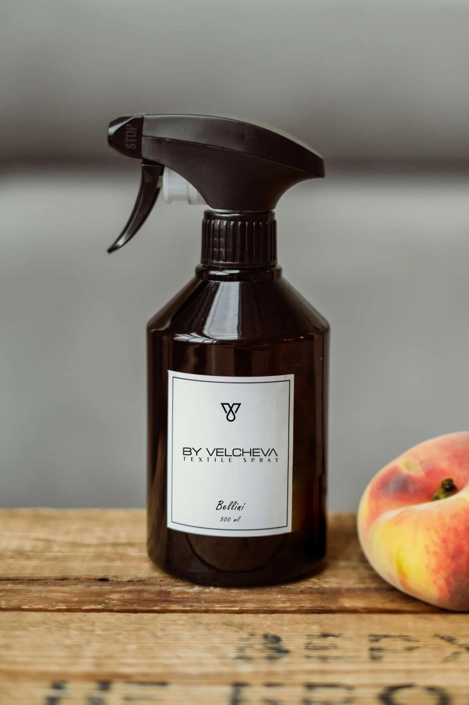 BELLINI – spray do tekstyliów Spray do tkanin  – By Velcheva