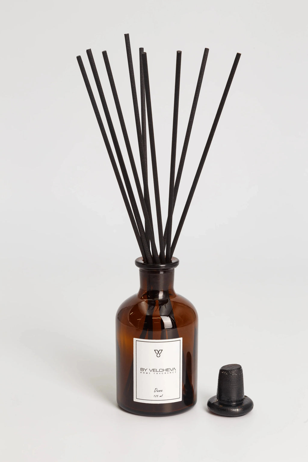 DUNE – dyfuzor zapachowy z patyczkami Dyfuzory zapachowe z patyczkami S - 125 ml – By Velcheva