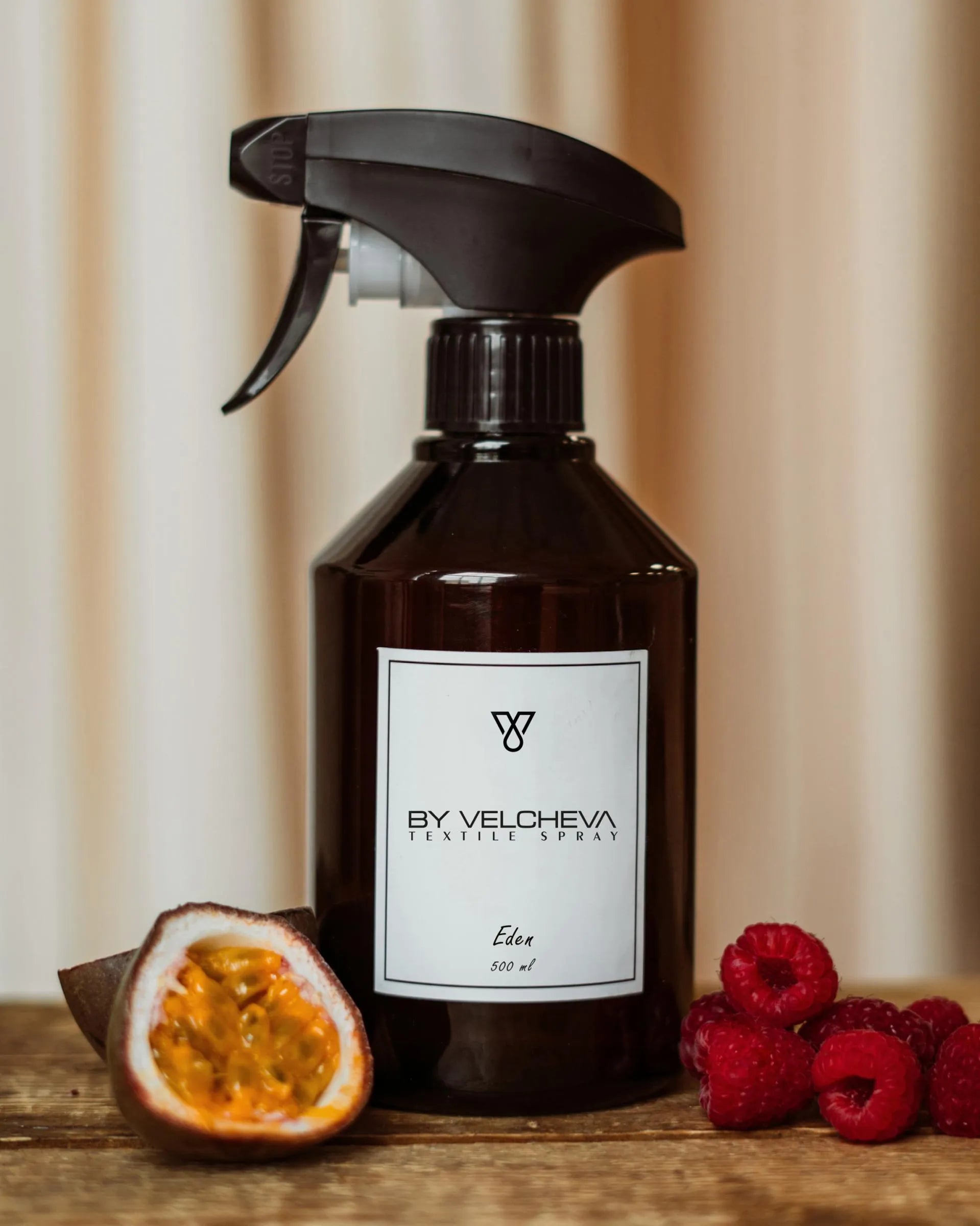 EDEN – spray do tekstyliów Spray do tkanin  – By Velcheva