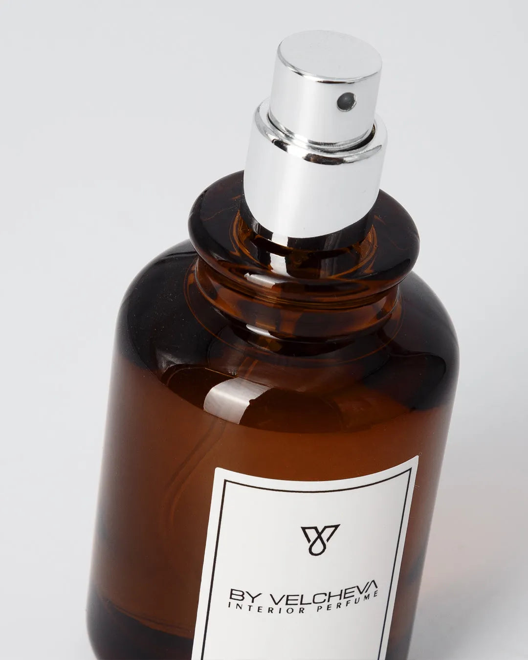 ETNA – perfumy do wnętrz Perfumy do wnętrz  – By Velcheva