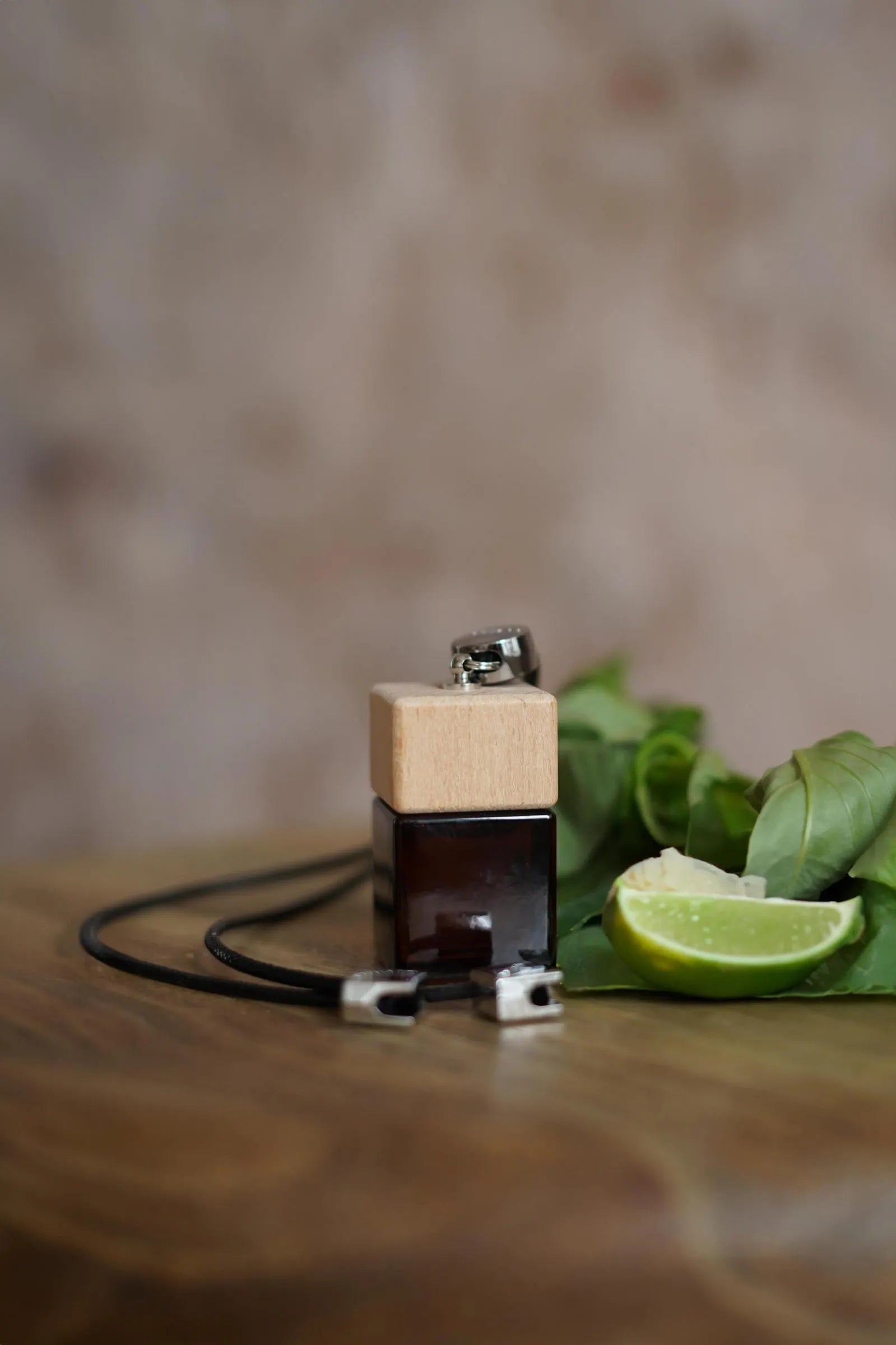 LIME BASIL – perfumy do samochodu 10 ml Perfumy do samochodu  – By Velcheva