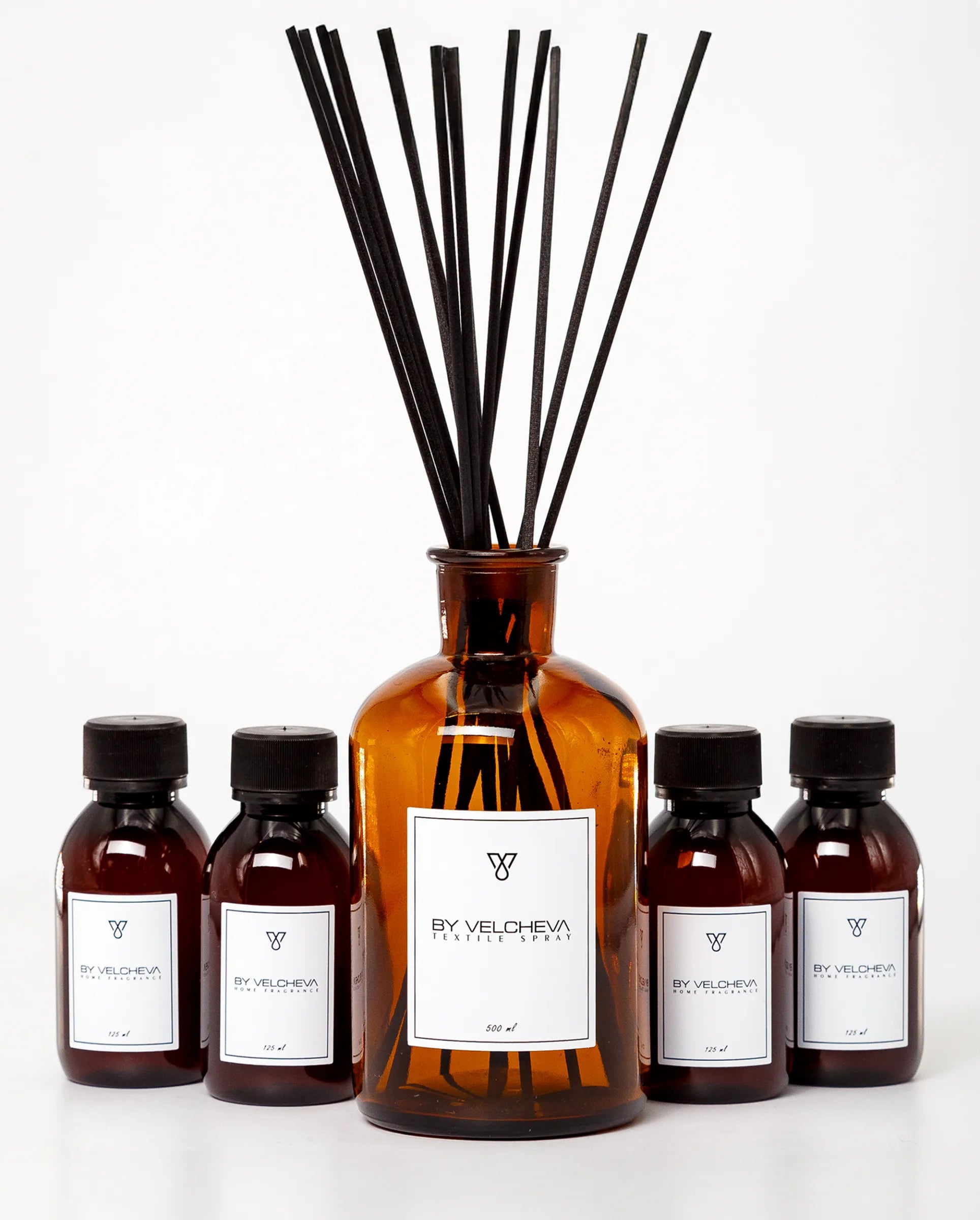 SANTAL – dyfuzor zapachowy z patyczkami Dyfuzory zapachowe z patyczkami  – By Velcheva