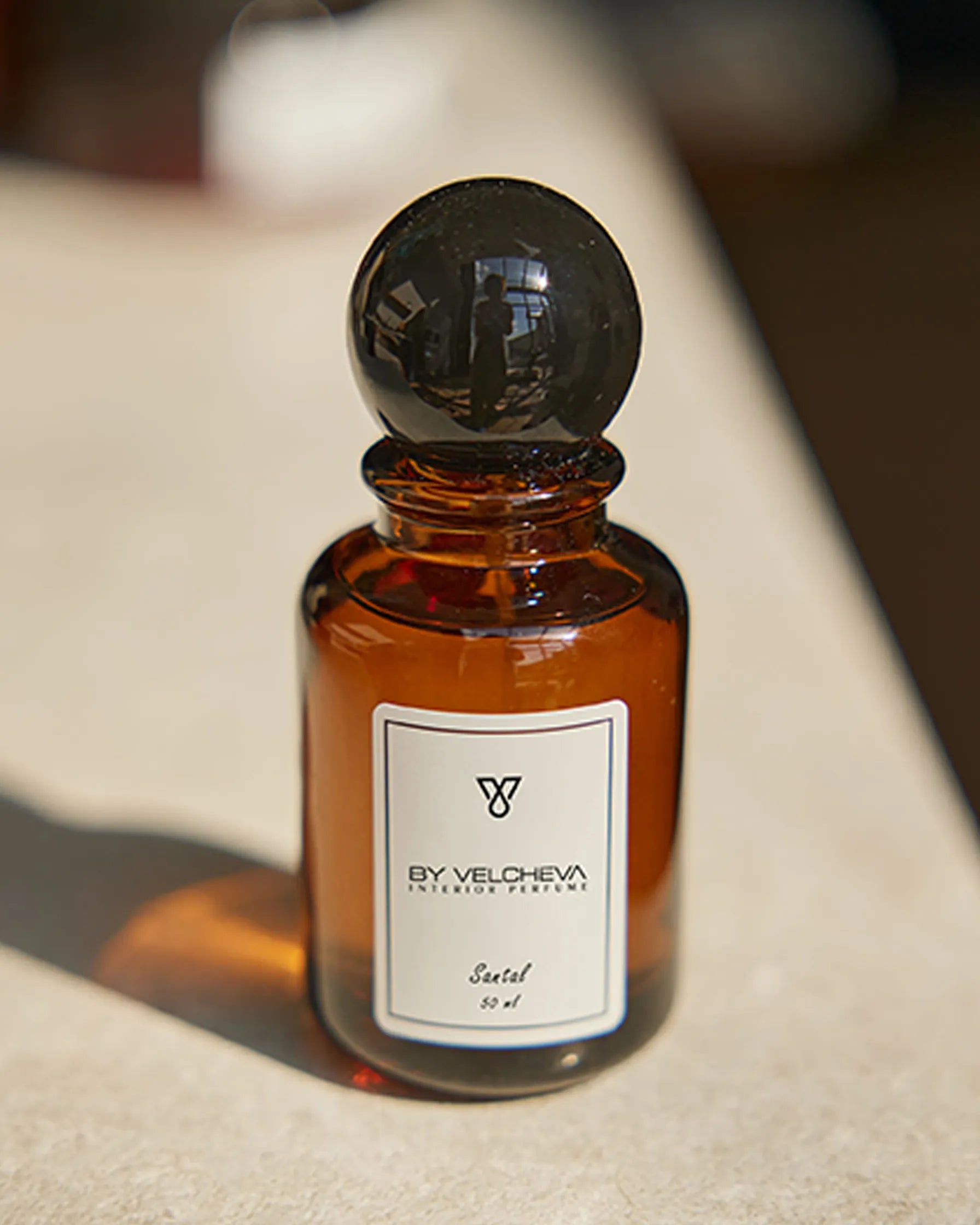 SANTAL – perfumy do wnętrz Perfumy do wnętrz  – By Velcheva