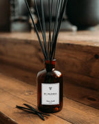 TOBACCO VANILLA – dyfuzor zapachowy z patyczkami Dyfuzory zapachowe z patyczkami S - 125 ml – By Velcheva