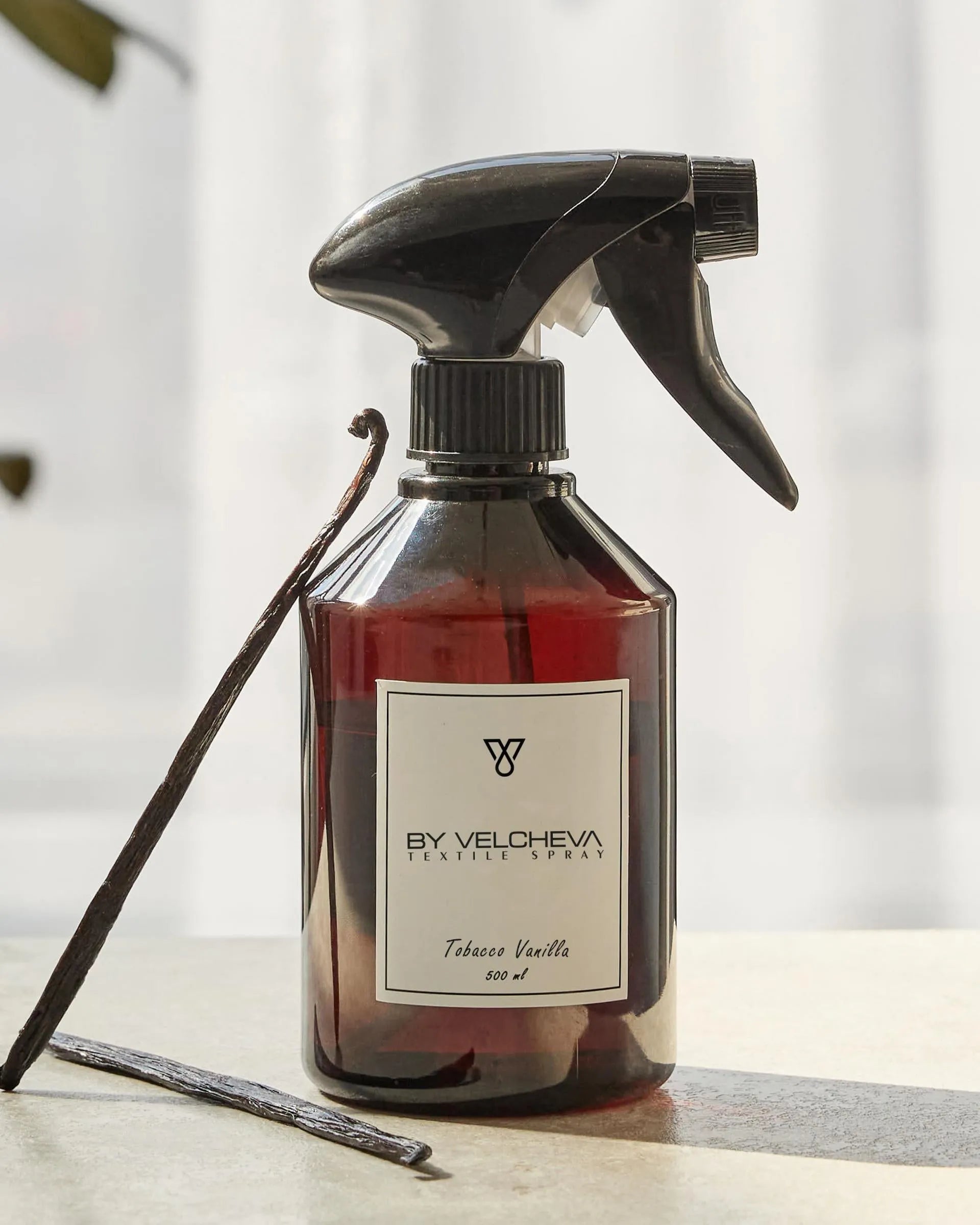 TOBACCO VANILLA – spray do tekstyliów Spray do tkanin  – By Velcheva